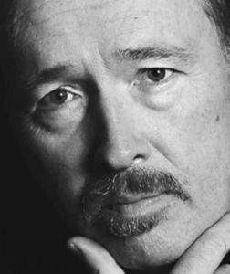 IMG_9565 crop3 2x2 sq retro